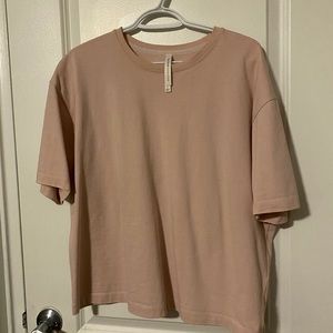 The Group by Babaton Tshirt blouse